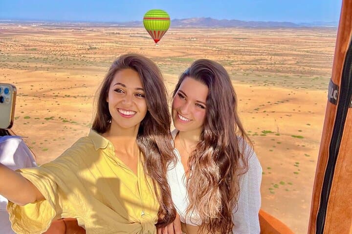 VIP Hot Air Balloon Flight Over Marrakech — Private Compartment & Sunrise Breakfast