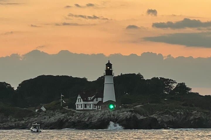 Private Sunset Powerboat Cruise in Casco Bay — Portland Harbor Lighthouses & Wildlife photo 4