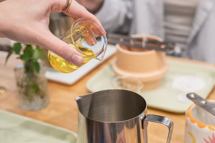 Savannah Candle Pouring Workshop at Paddywax Candle Bar photo 3