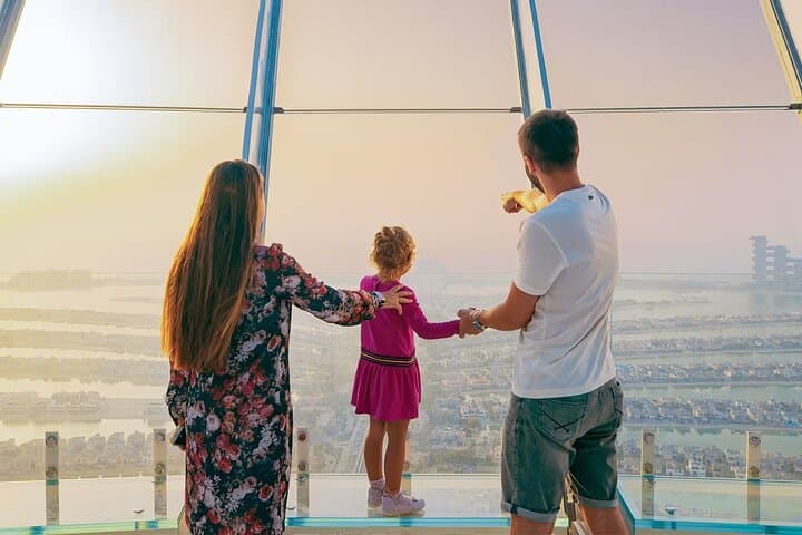 See Dubai From Above: The View at The Palm + Dubai Frame Combo Ticket photo 4