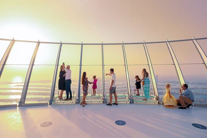 See Dubai From Above: The View at The Palm + Dubai Frame Combo Ticket photo 6
