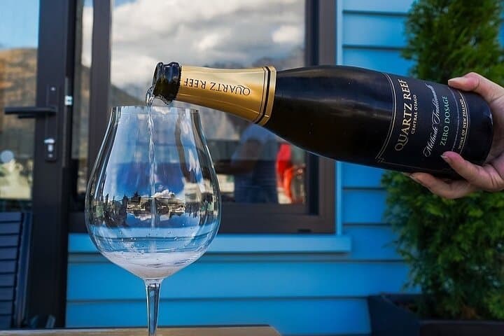 Queenstown Progressive Dinner & Wine Tour: 3-Location Lakeside Gourmet Evening photo 3