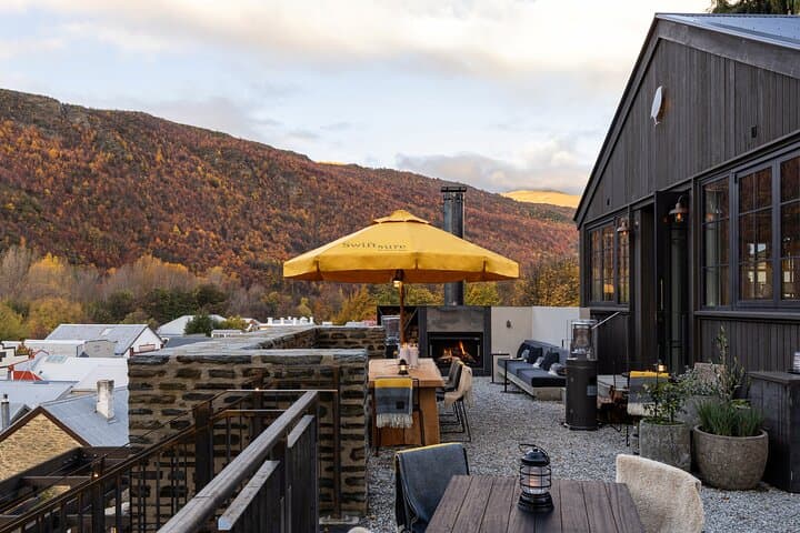 Queenstown Progressive Dinner & Wine Tour: 3-Location Lakeside Gourmet Evening photo 4