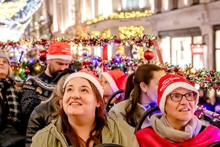 London Christmas Lights Night Tour: Top-Deck Sightseeing of Regent Street and Trafalgar Tree photo 3
