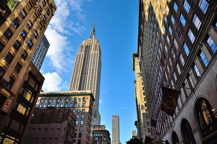 Manhattan in Three Hours: Downtown & Uptown Hop-On Hop-Off Bus Tour photo 4
