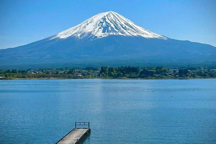 Private Mount Fuji Full-Day: 5th Station, Lake Kawaguchi & Hakone Highlights