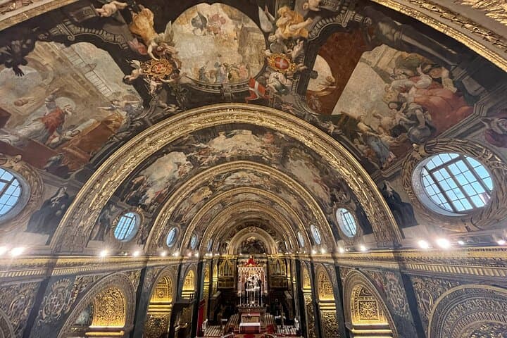 Private Day Trip Around Malta: Valletta, Dingli Cliffs & Filfla photo 3