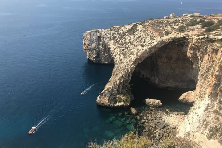 Private Day Trip Around Malta: Valletta, Dingli Cliffs & Filfla photo 6