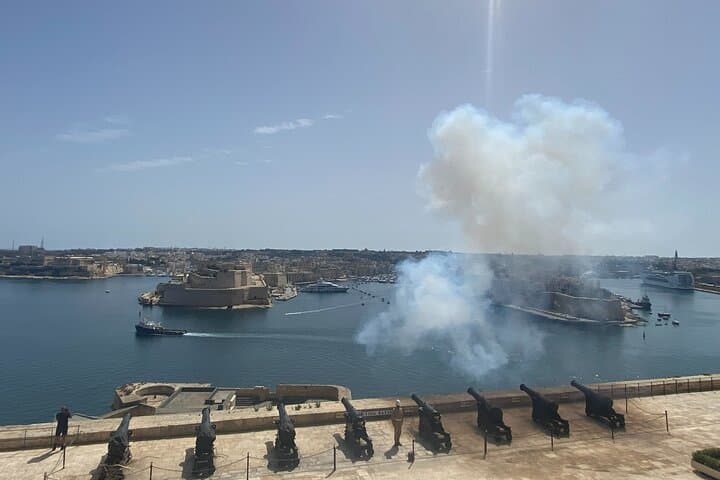 Private Day Trip Around Malta: Valletta, Dingli Cliffs & Filfla photo 4