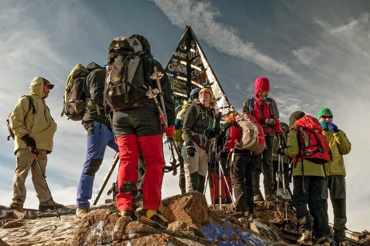 Summit Mount Toubkal: 2-Day Atlas Mountains Trek from Marrakech