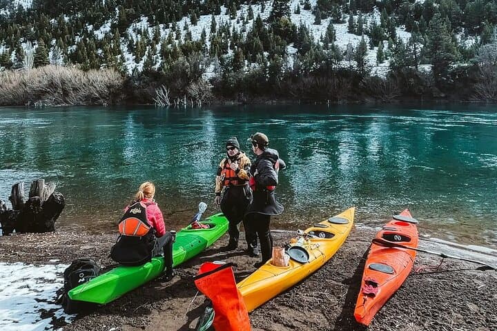 Paddling Valle Encantado: Gentle Kayak on the Limay River from Bariloche photo 3