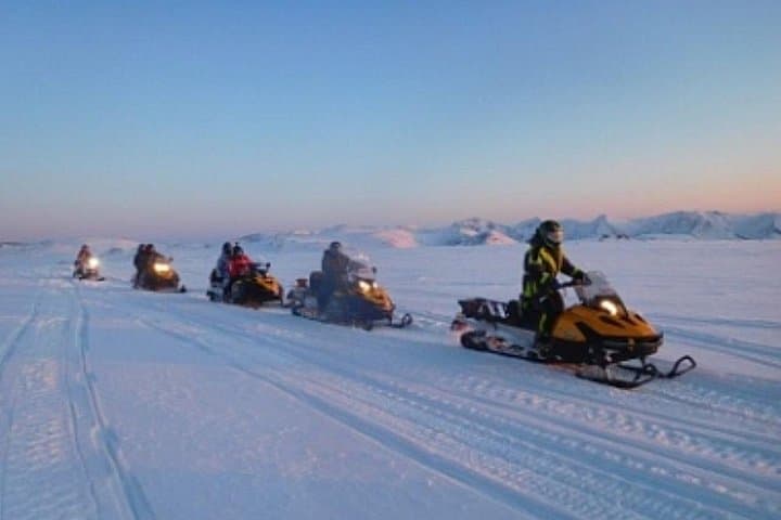 Levi Twilight Snowmobile Safari and Arctic Stargazing — Evening Snowmobile Tour photo 5
