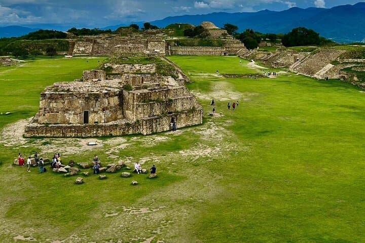 Monte Albán, Mezcal & Alebrijes: Full-Day Charm Zapoteca Tour from Oaxaca photo 3