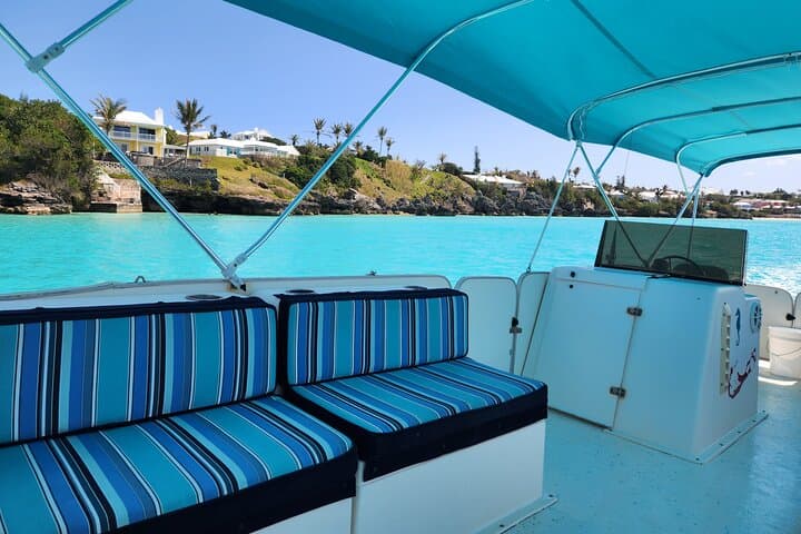 Private Bermuda Historic Sightseeing Cruise with Swim Stops — Hamilton Harbor Boat Tour photo 5