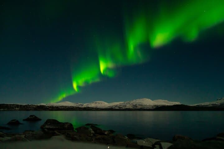 Tromsø Northern Lights Minibus Chase — Photo-Guided Aurora Hunt photo 2