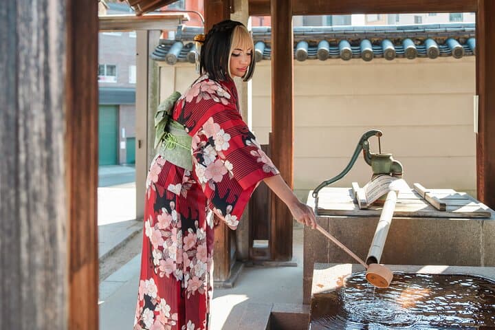 Osaka Kimono Rental: 90-Minute Dressing & Stroll from Dotonbori photo 3