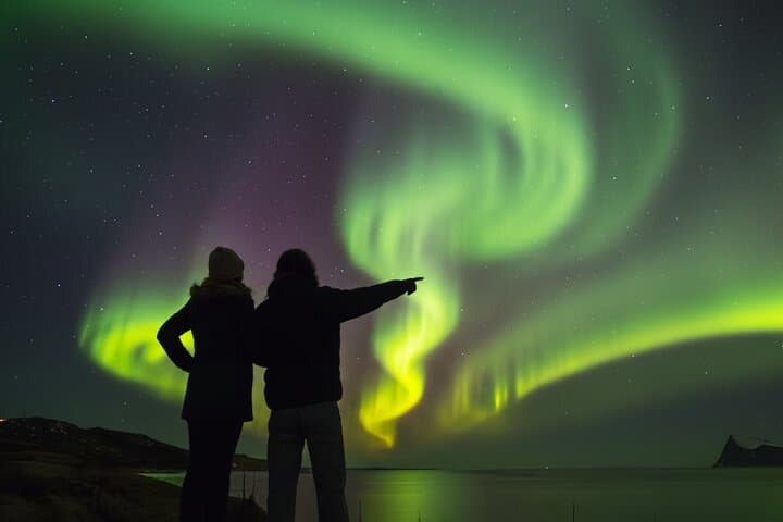 Private Northern Lights Tour from Reykjavik — Aurora Pursuit photo 2