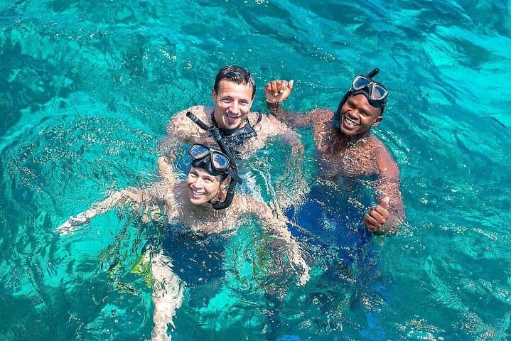 Safari Blue Zanzibar: Dhow Sailing, Snorkeling & Seafood Feast in Menai Bay