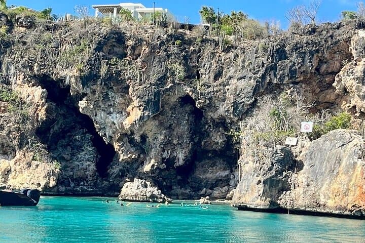 Private 4-Hour Snorkel & Sightseeing Charter in Anguilla — Jump the Rock & Prickly Pear photo 6