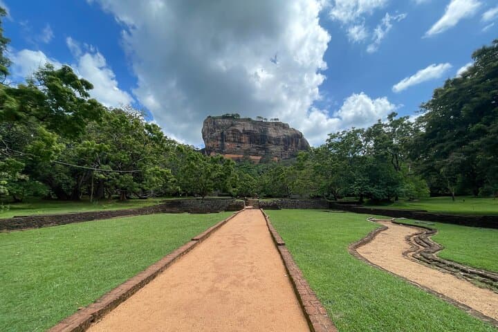 Sigiriya, Dambulla & Minneriya Safari: Private Day Trip from Colombo photo 5