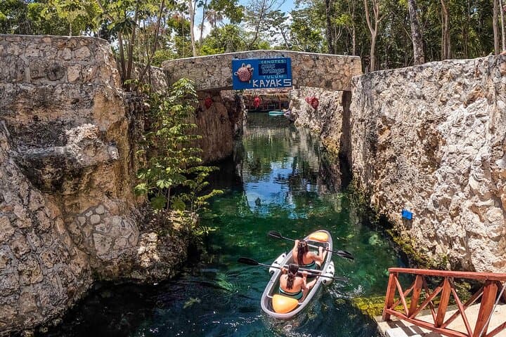 Casa Tortuga Cenotes: 4-Cenote Day Pass with Zipline, Kayak & Taco Buffet