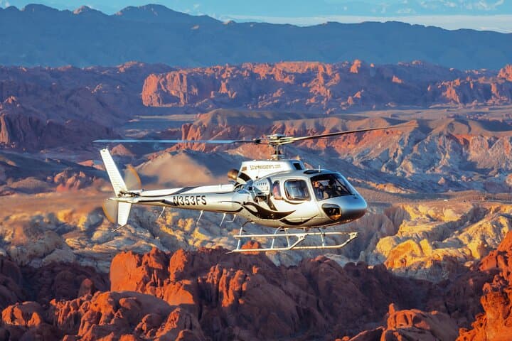 Valley of Fire Helicopter Tour and Champagne Landing from Las Vegas photo 2