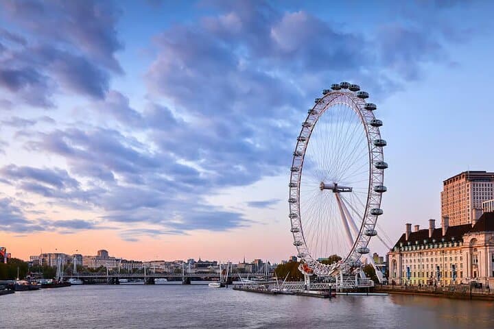Private Royal London Walking Tour with London Eye Entry — Skip the Line Experience