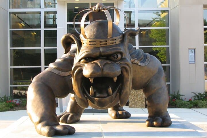 James Madison University Scavenger Hunt: Self-Guided Campus Escape Game & Walking Tour