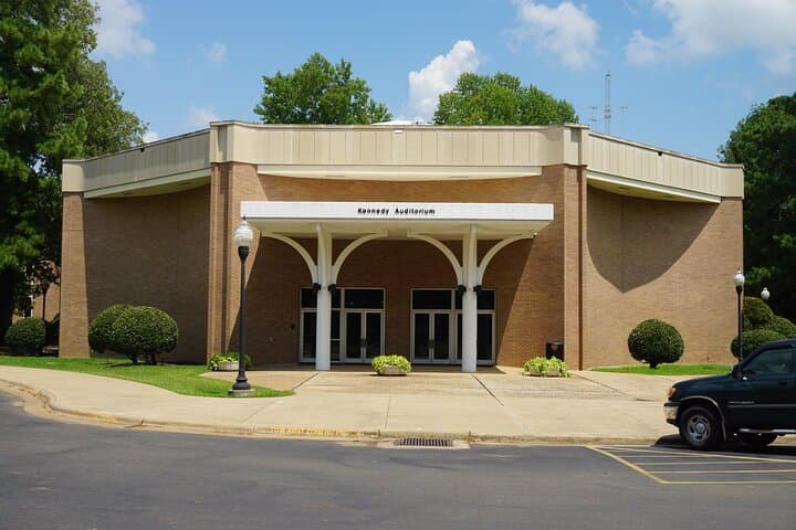 Stephen F. Austin State University Scavenger Hunt — Self-Guided Campus Escape Game in Nacogdoches photo 3