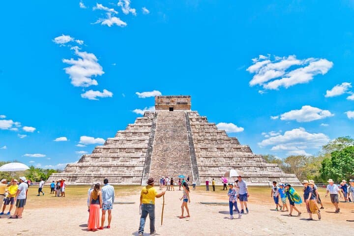 Chichén Itzá, Cenote & Valladolid Day Trip from Cancun: Pyramid, Swim and Colonial Streets photo 4