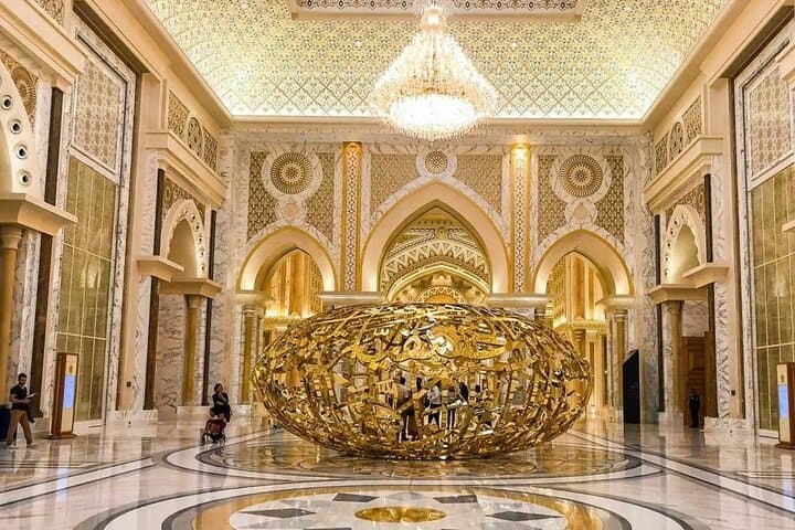 Abu Dhabi Day Tour: Qasr Al Watan, Sheikh Zayed & Corniche Highlights photo 5