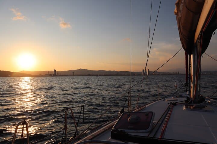 Private Sunset Sailing in Barcelona: 1-Hour Mediterranean Cruise with Drinks photo 6