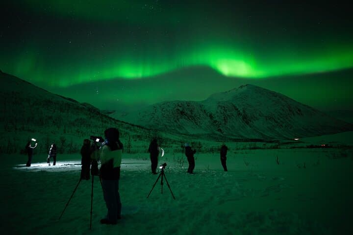 Tromsø Northern Lights Big Bus Chase — Budget Aurora Hunt by Bus photo 6