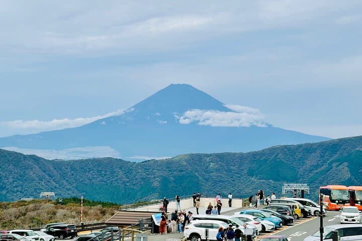 Full-Day Hakone Private Tour: Lake Ashi Cruise, Owakudani & Onsen from Tokyo photo 2