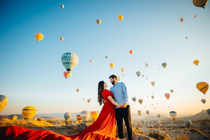 Cappadocia Flying Dress Photoshoot: Private 2-Hour Shoot in Göreme photo 4