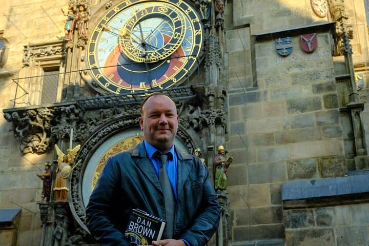 Prague Secrets and Symbols Walking Tour: Castle to Old Town Highlights