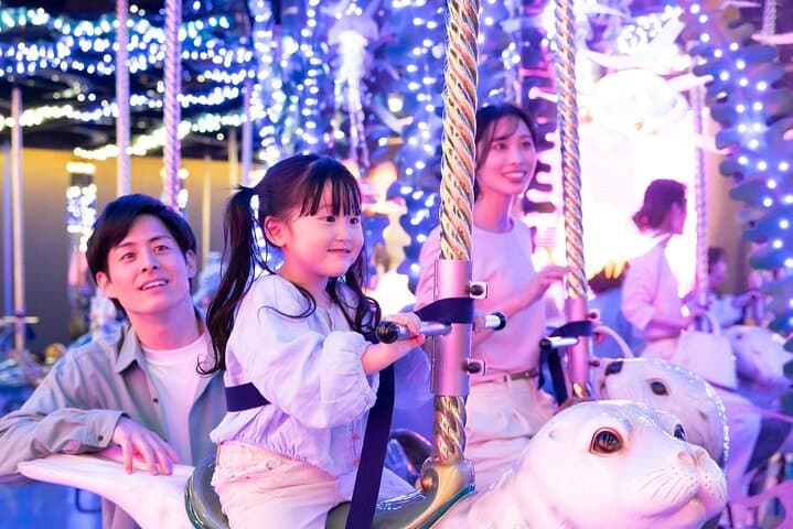 Maxell Aqua Park Shinagawa: Tokyo's LED-Lit Aquarium Experience photo 4