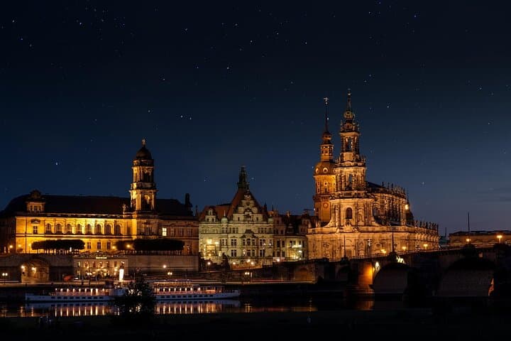 Munich to Dresden: Private Transfer with a Two-Hour Sightseeing Stop photo 2