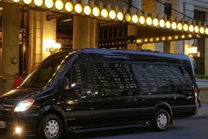 Ride, Slice, Shop: Private Luxury Sprinter Tours in New York City