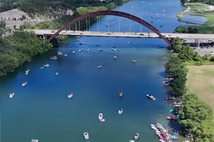 Experience Lake Austin: A Scenic 2-Hour Private Pontoon Boat Tour
