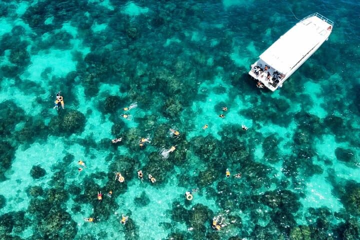 Phi Phi Speedboat Day Tour: Maya Bay, Pileh Lagoon & Bamboo Beach photo 5