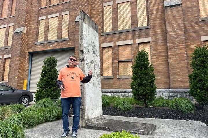 Syracuse NY Private Walking Tour: Erie Canal History & Downtown Architecture Walk photo 3