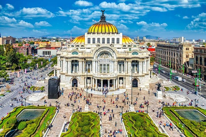 Self-Guided Mexico City Walking Tour: Zócalo, Murals & Historic Center Audio Guide photo 1