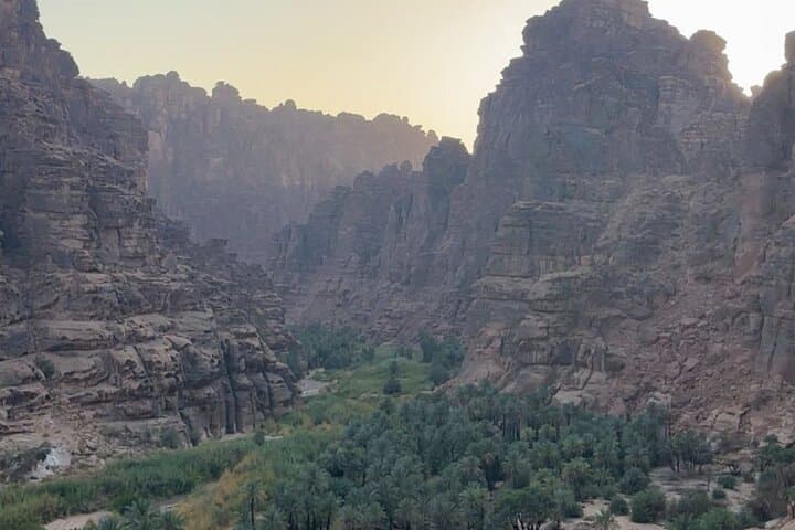Al Disah Valley Tour: Day Trip to Tabuk’s Dramatic Wadi and Rock Formations photo 2