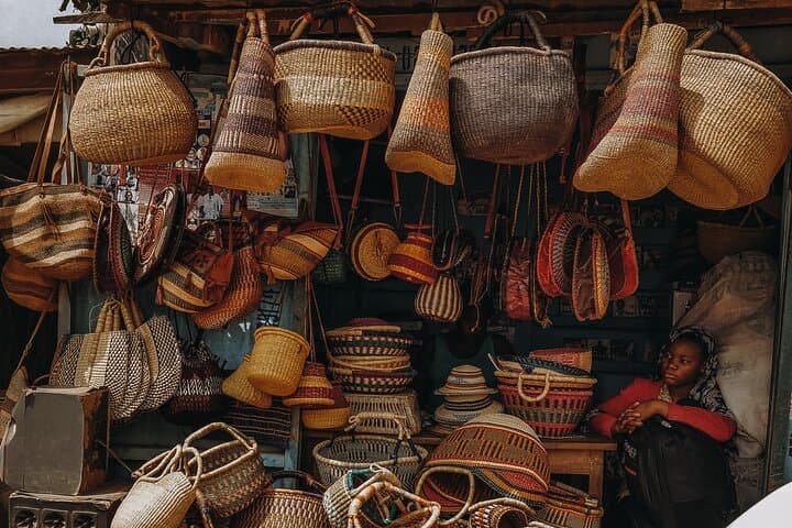 Private Makola Market & Accra Art Centre Tour — Shop, Drum & Discover photo 2