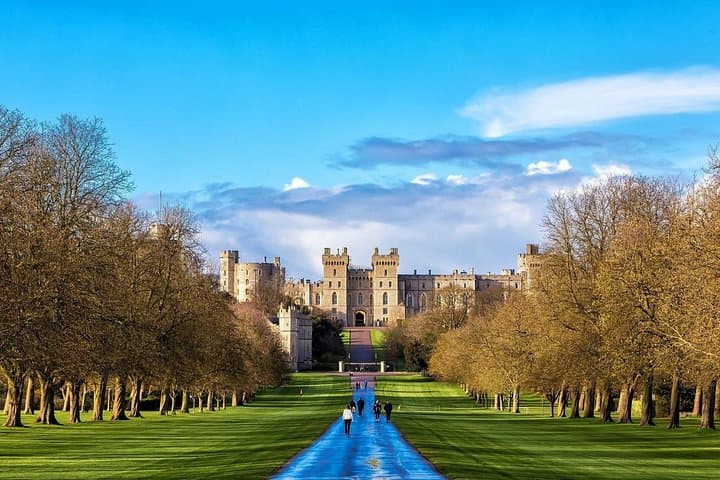 Windsor, Stonehenge & Oxford Day Trip from London: Castles, Stones & Spires photo 1