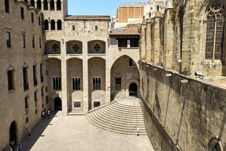 Private Gothic Quarter & El Born Walking Tour — Barcelona History, Hidden Plazas, and Local Stories photo 4