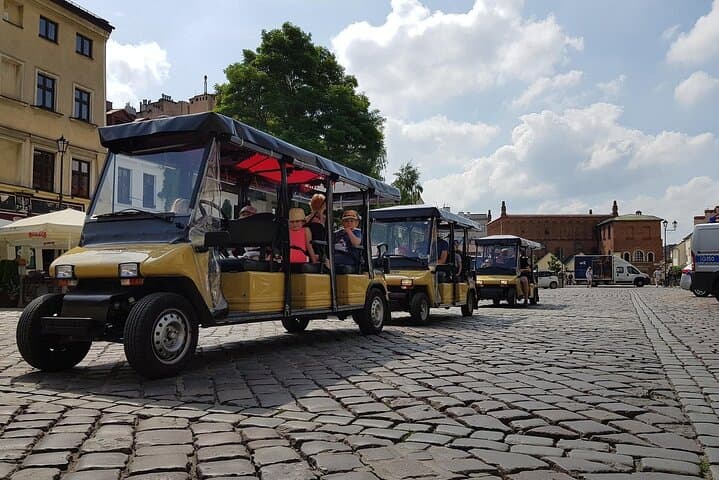 Krakow Electric Golf Buggy Tour: Wawel, Kazimierz & Old Town Highlights photo 3