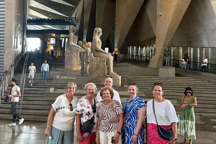Full-Day Giza Pyramids, Egyptian Museum & Khan El-Khalili Bazaar Tour photo 3
