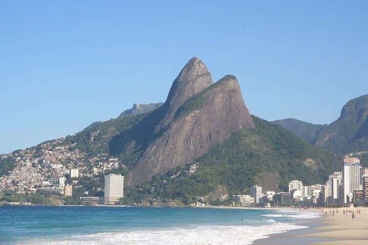 Hike Two Brothers Trail (Morro Dois Irmãos) — Vidigal, Rio de Janeiro
